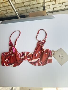 Stone Fox Swim Bikini Top Red Size L